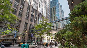 Northwestern memorial hospital in downtown Chicago